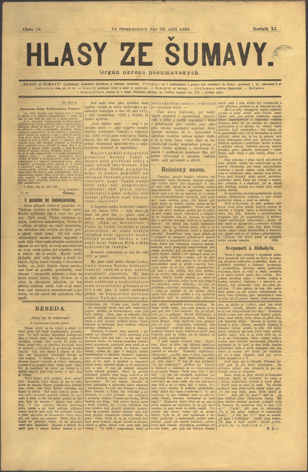 Eine alte, etwas zerknitterte Zeitung mit der Schlagzeile "Hlasy Ze Sumavy" in fetter schwarzer Schrift auf weißem Hintergrund, umgeben von einem schmalen schwarzen Rand.