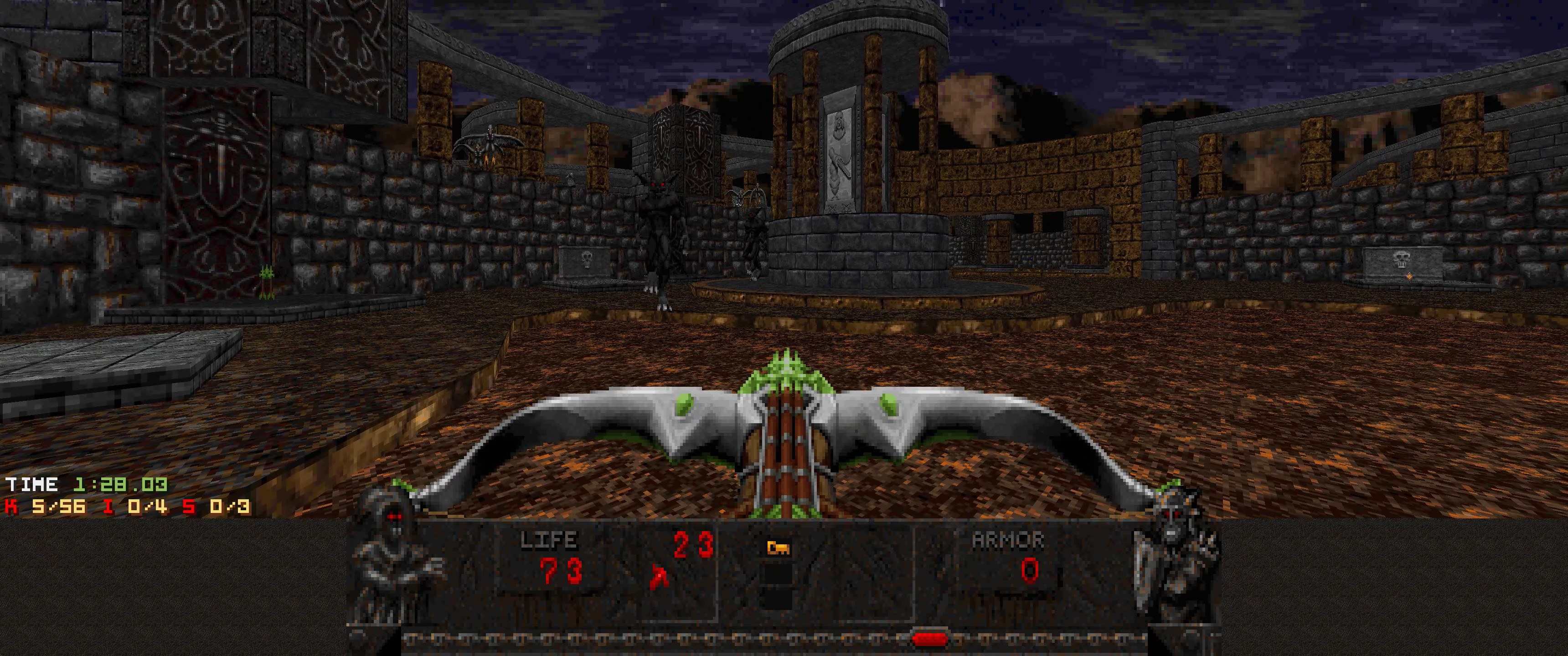 Ein Dungeon in *Dungeon Master II* mit einem von Wänden, Säulen und Gegenständen umgebenen Drachen, mit Spielstatus-Text und -Zahlen unten.