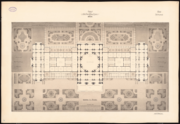Ein detaillierter Grundriss des Erdgeschosses von Schloss Berlin mit textuellen Anmerkungen zur Beschreibung des Gebäudelayouts.