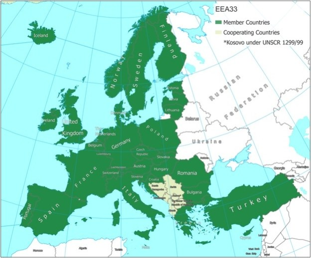 Ein Plakat, das eine detaillierte Karte von Europa zeigt, die die Mitgliedstaaten der Europäischen Union einschließlich ihrer Grenzen, wichtiger Städte, Flüsse und geografischer Merkmale hervorhebt, mit zusätzlichem Text, der Landesnamen und Grenzinformationen bereitstellt.