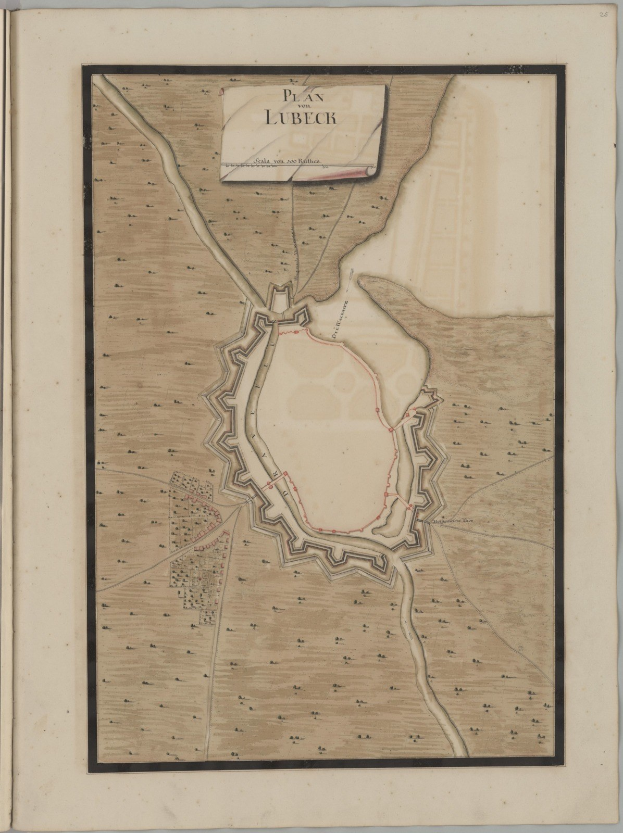 Ein altes Buch mit einer detaillierten Karte von Lübeck, das Straßen, Gebäude und Sehenswürdigkeiten zeigt und begleitenden Text zur Bevölkerung, Geschichte und Kultur der Stadt enthält.
