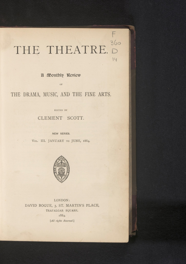 Offenes Buch mit dem Titel "The Theatre: A Monthly Review of the Drama, Music, and the Fine Arts" mit sichtbarem Text und einem Logo auf der angezeigten Seite.